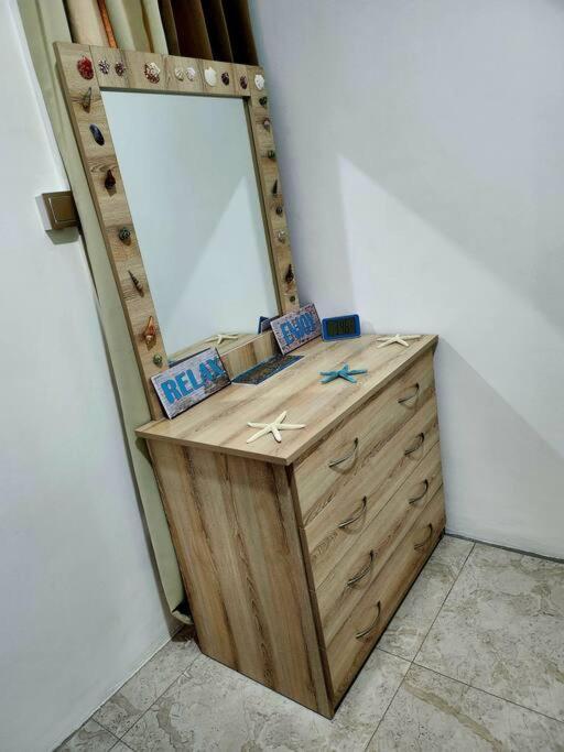 Kot Nu - Beach Themed Apartment - 3 Mins Walk From The Sea Flic-en-Flacq Dış mekan fotoğraf